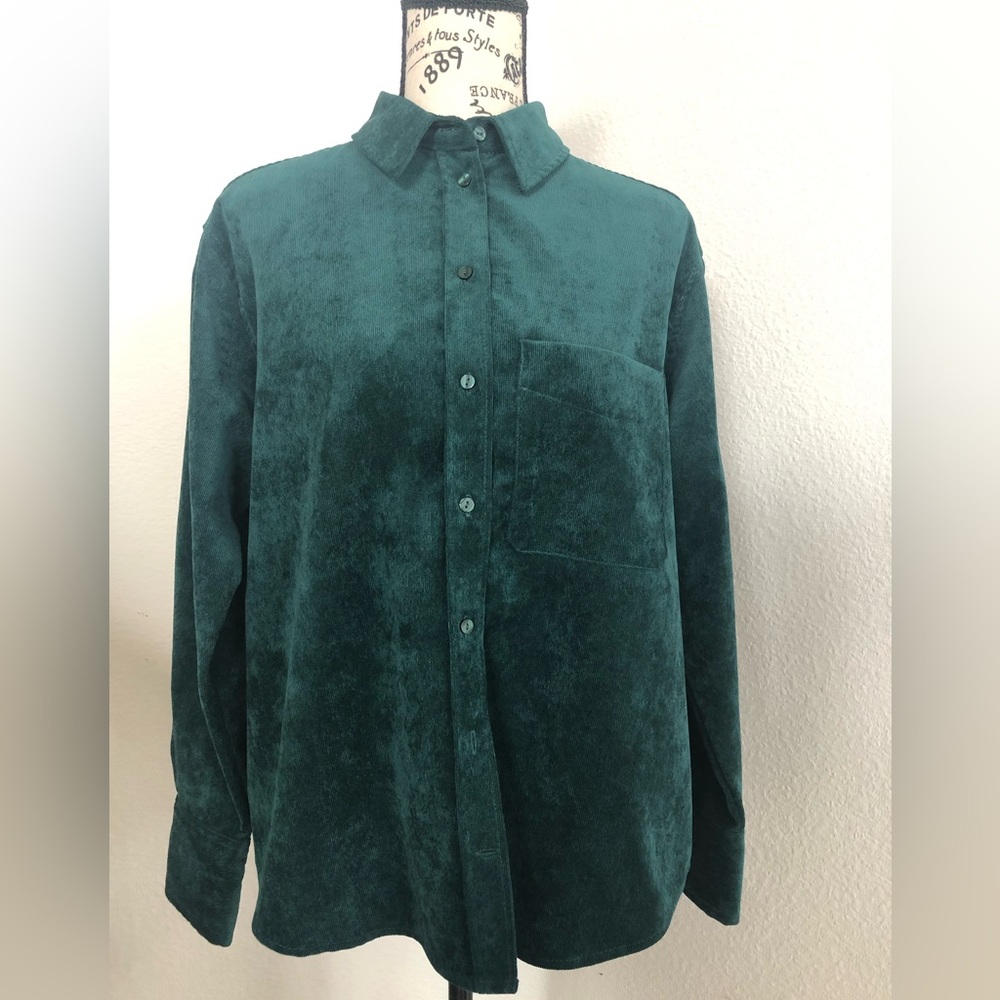 Zara Emerald Green Bottom Up Shirt M